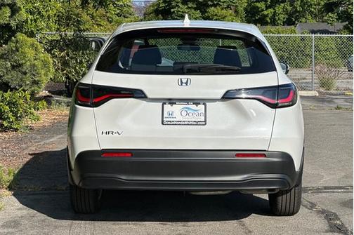 2025 Honda HR-V LX