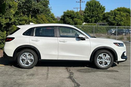 2025 Honda HR-V LX