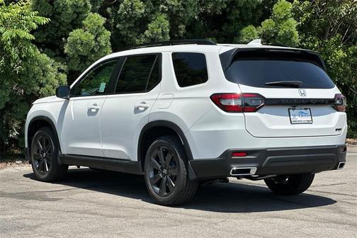 2025 Honda Pilot Sport