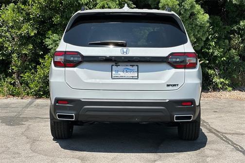 2025 Honda Pilot Sport