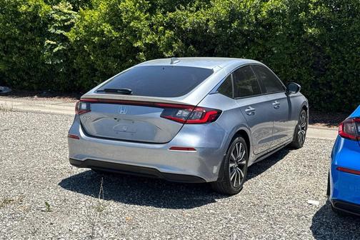 Lunar Silver Metallic 2024 Honda Civic EX-L