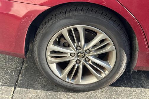 2017 Toyota Camry SE