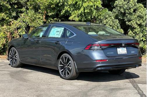 2025 Honda Accord Hybrid Touring