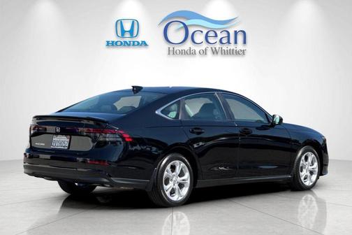 Crystal Black Pearl 2025 Honda Accord LX