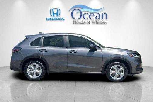 Modern Steel Metallic 2025 Honda HR-V LX