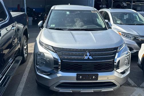 2024 Mitsubishi Outlander SE 2.5 S-AWC