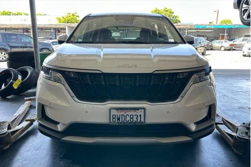 2022 Kia Carnival EX