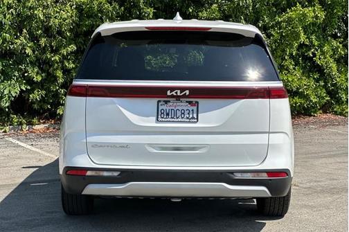 2022 Kia Carnival EX