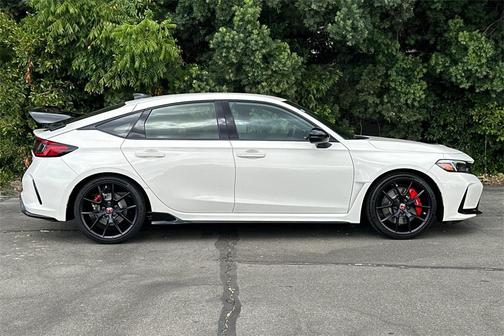 2025 Honda Civic Type R Base