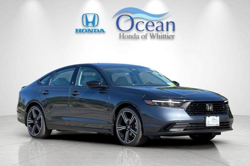 Meteorite Gray Metallic 2026 Honda Accord SE