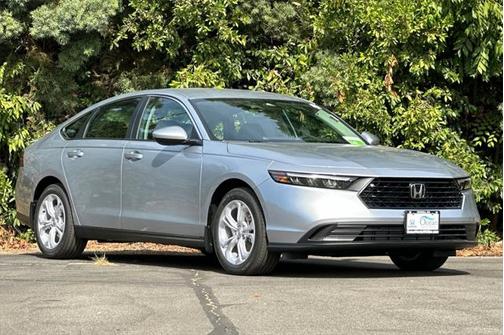 2025 Honda Accord LX 1.5T