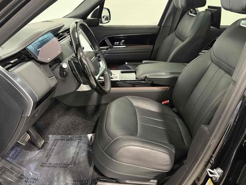 2025 Land Rover Range Rover Autobiography