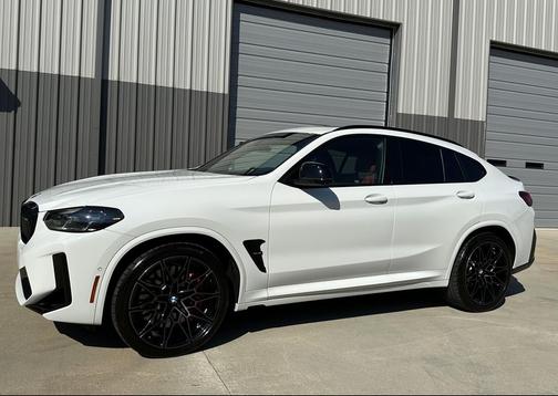 2025 BMW X4 M AWD