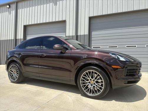 2023 Porsche Cayenne Platinum Edition