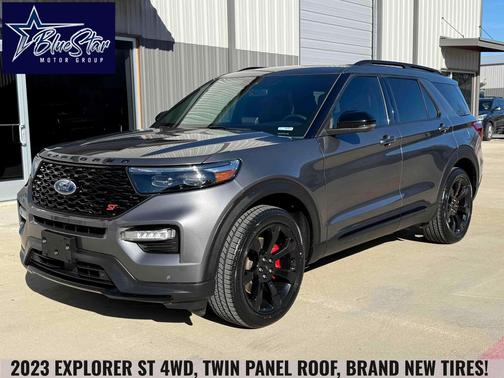 2023 Ford Explorer ST