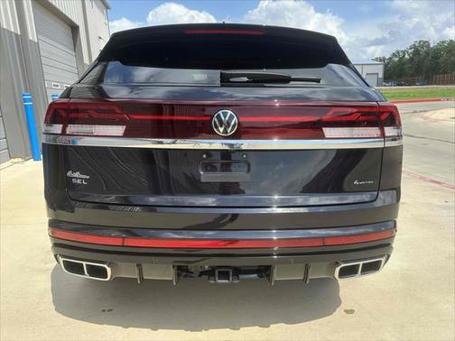 2024 Volkswagen Atlas Cross Sport 2.0T SEL Premium