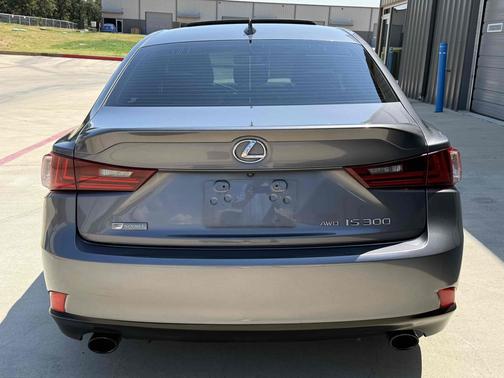 2016 Lexus IS 300 Base