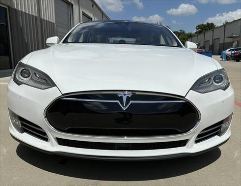 2016 Tesla Model S 90D