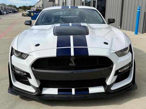 2021 Ford Shelby GT500 Base