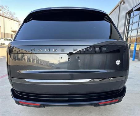 2023 Land Rover Range Rover SV