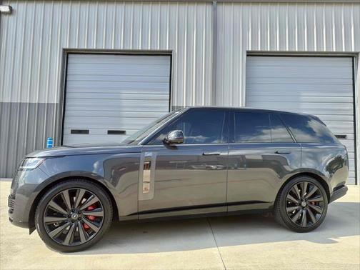 2023 Land Rover Range Rover SV