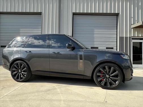 2023 Land Rover Range Rover SV