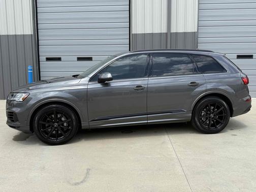 2024 Audi Q7 55 Prestige