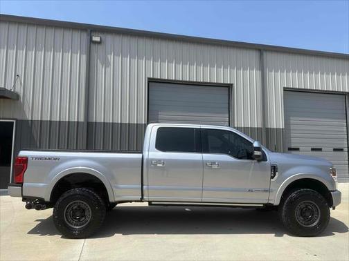 2022 Ford F-350 Platinum