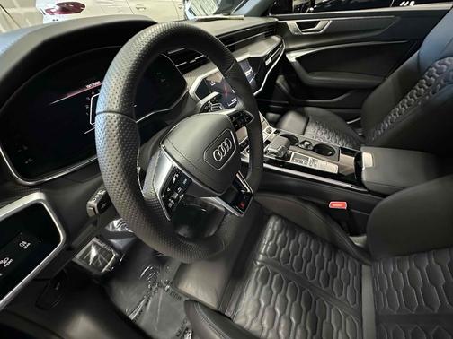 2025 Audi RS 7 4.0T Performance