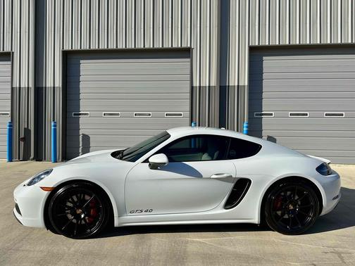 2021 Porsche 718 Cayman GTS 4.0