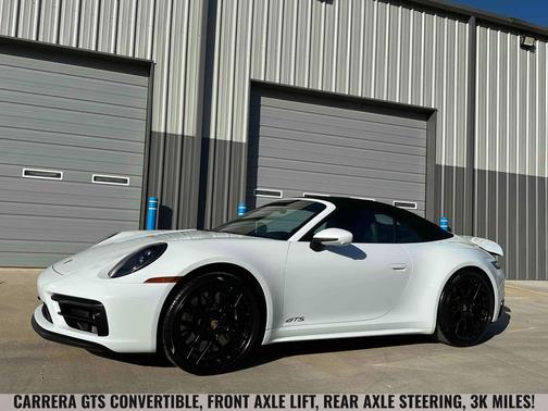2023 Porsche 911 Carrera GTS