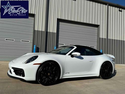 2023 Porsche 911 Carrera GTS