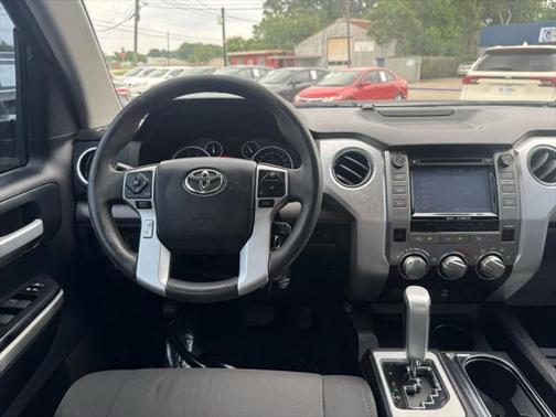 2014 Toyota Tundra SR5