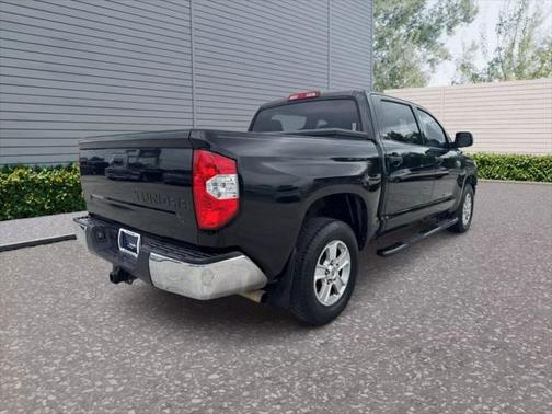 2014 Toyota Tundra SR5