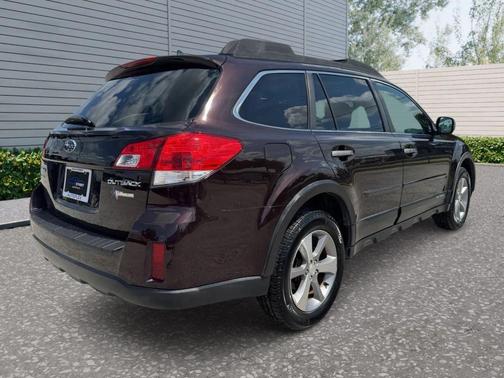 2013 Subaru Outback 2.5i Limited
