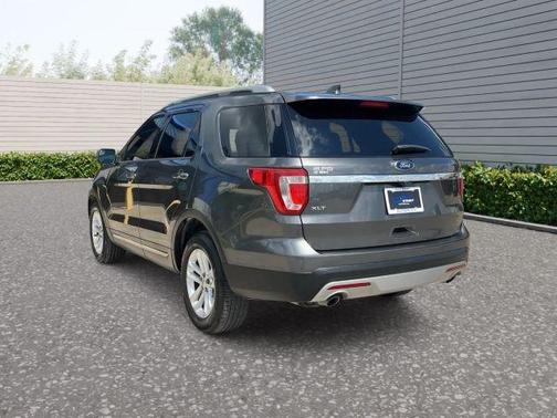 Gray 2017 Ford Explorer XLT