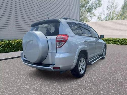 2009 Toyota RAV4 Limited