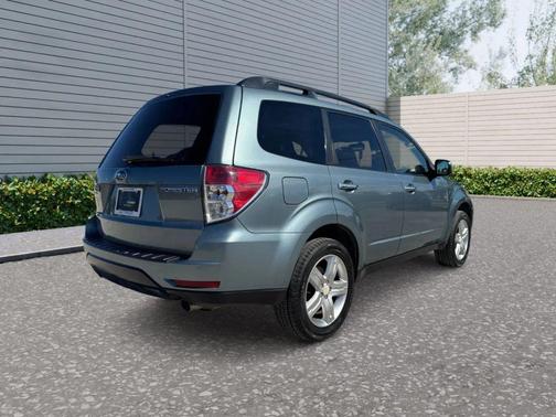 2010 Subaru Forester 2.5 X Limited