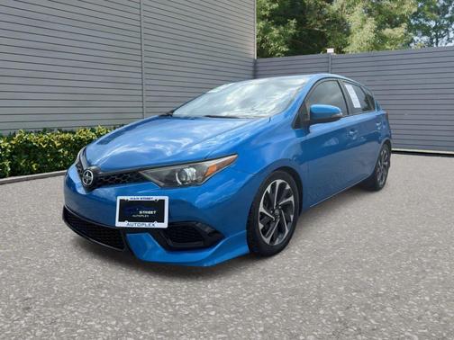 2016 Scion iM Hatchback 4D