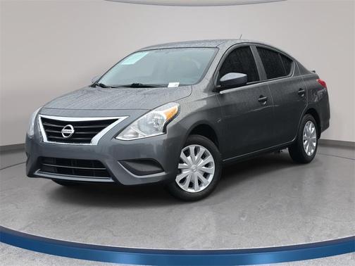 2019 Nissan Versa 1.6 S+