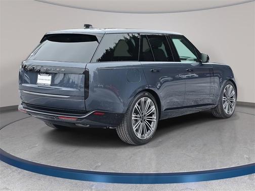 2026 Land Rover Range Rover P400 SE