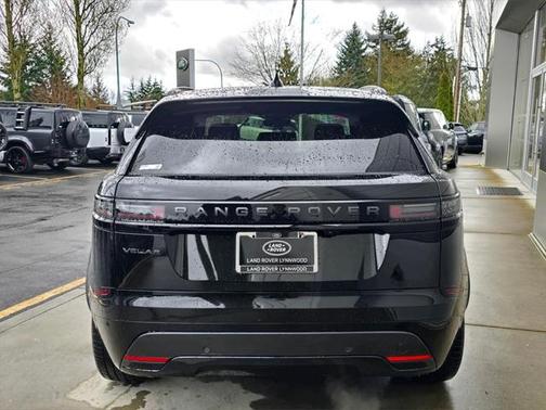 2026 Land Rover Range Rover Velar P250 SE R-Dynamic