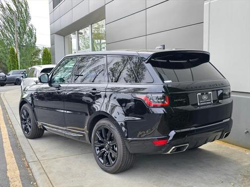 2022 Land Rover Range Rover Sport HSE Silver Edition