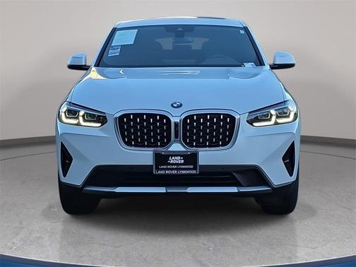 2024 BMW X4 xDrive30i