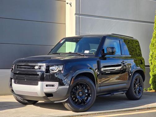 2025 Land Rover Defender 90 P300 S