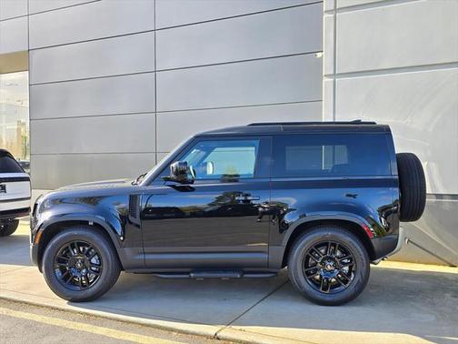 2025 Land Rover Defender 90 P300 S