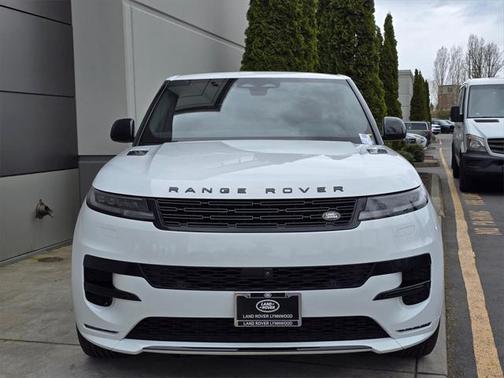 2024 Land Rover Range Rover Sport SE