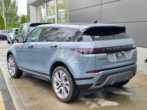 2022 Land Rover Range Rover Evoque R-Dynamic SE