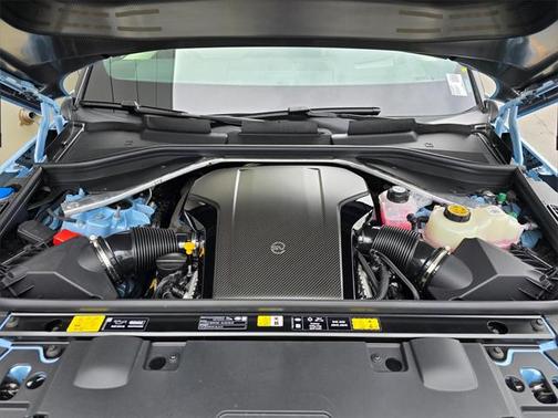 2025 Land Rover Range Rover Sport P635 SV Edition Two