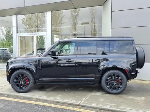 2023 Land Rover Defender 110 X-Dynamic SE